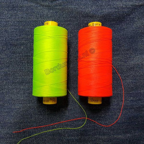 Gutermann Mara 70 Neon Garen - 700 meter
